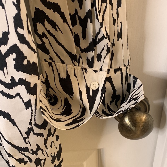 H&M NWOT size XL Lyocell Blend Button Front Shirtdress - Picture 5 of 9